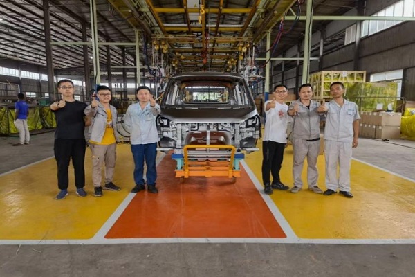 Newlongma auto acelerado layout no exterior, o projeto CKD na Nigéria foi lançado com sucesso